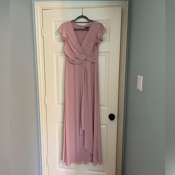 ASOS TFNC bridesmaid flutter sleeve ruffle detail maxi dress in blush - Picture 3 of 5